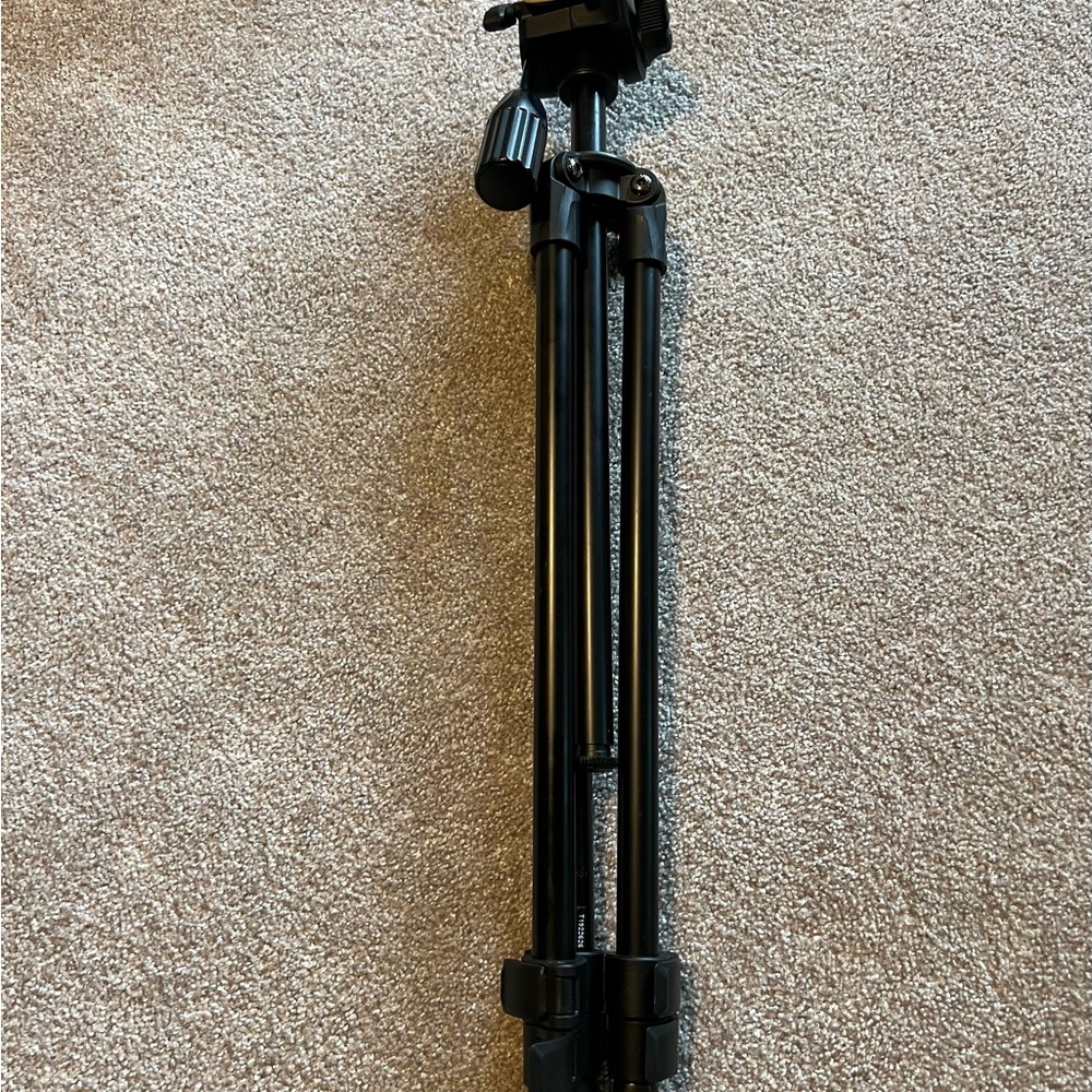 VANGUARD Vesta 203AP Tripod with PH-23 Pan Head, Black